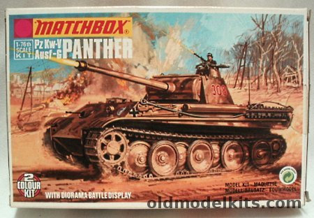 Matchbox 1/76 Panzerkampfwagen Panzer V Ausf.G Panther with Diorama Display Base, PK73 plastic model kit